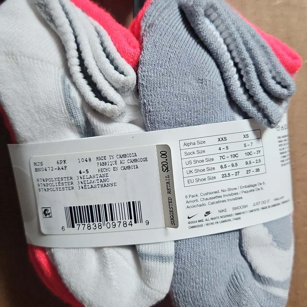 NIKE YOUTH 6 PACK SOCKS: PINK/GRAY/WHITE: NEW IN PACK: SIZE XXS (7C-10C)